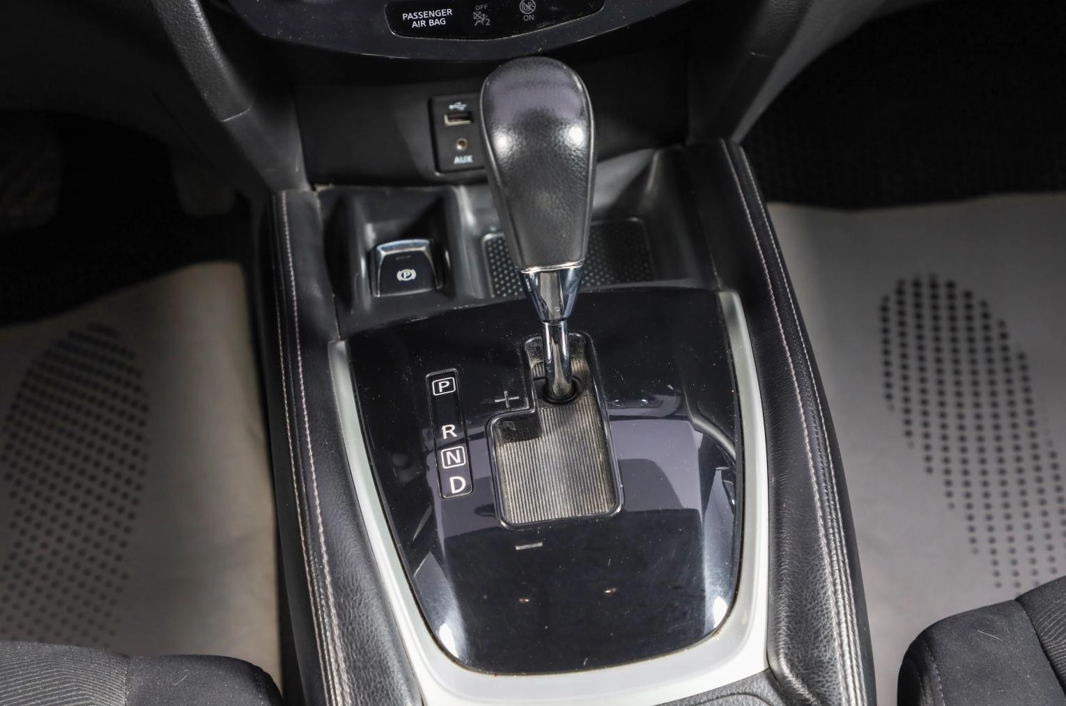 Nissan X-Trail 15 из 18