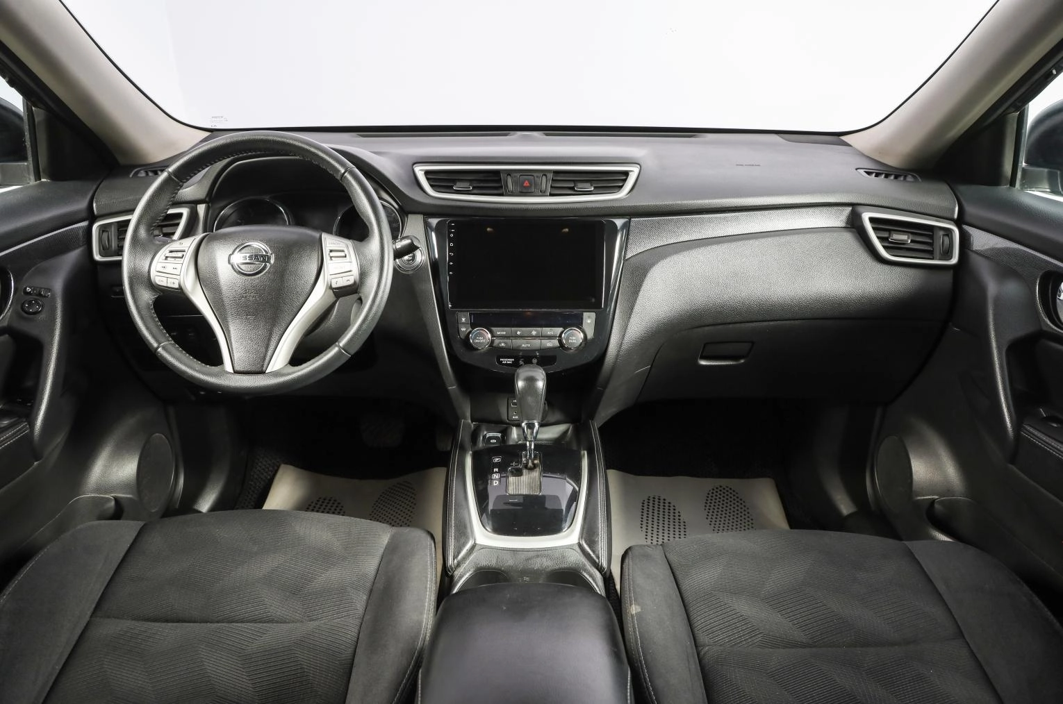 Nissan X-Trail 13 из 18