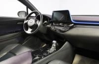 Toyota C-HR 16 из 19