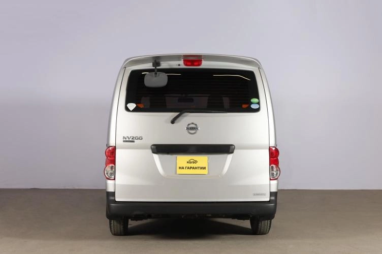 Nissan NV200 5 из 6