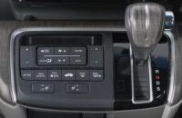 Honda Stepwgn 19 из 25