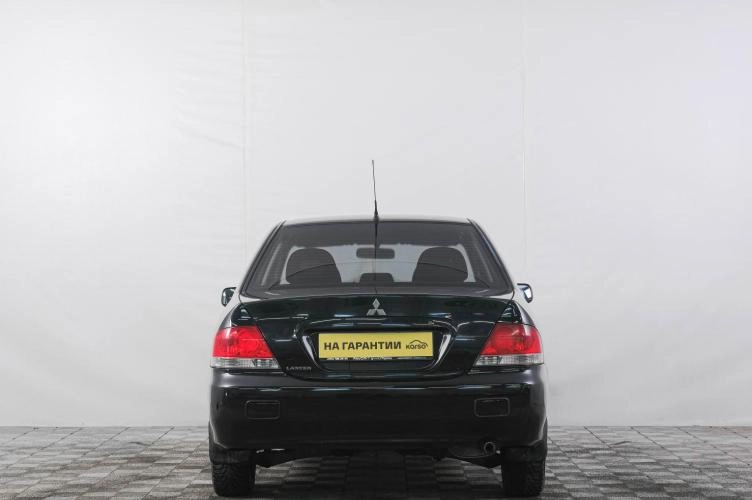 Mitsubishi Lancer 5 из 6