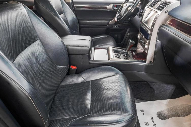 Lexus GX 26 из 30