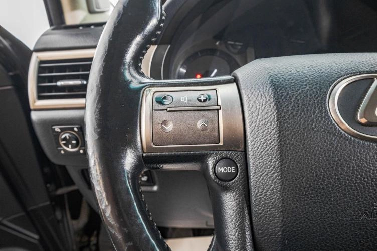 Lexus GX 16 из 30