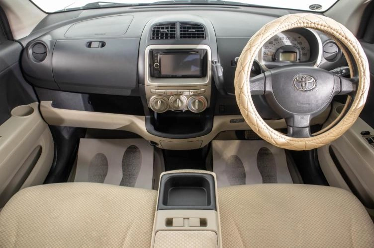 Toyota Passo 9 из 21