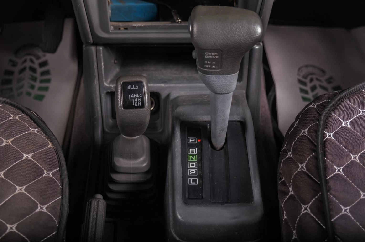 Mitsubishi Pajero 14 из 18