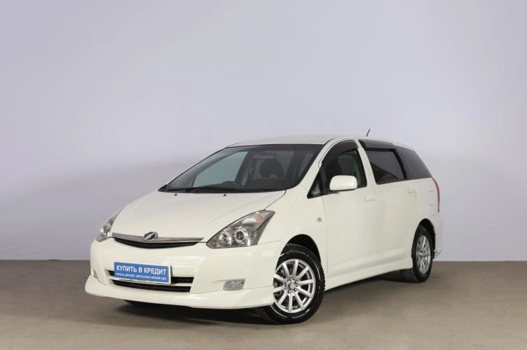 Toyota Wish 3 из 6