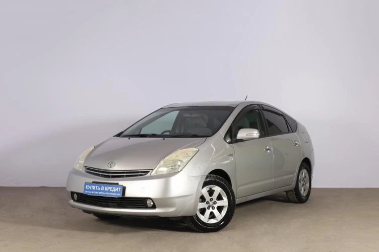 Toyota Prius 3 из 6