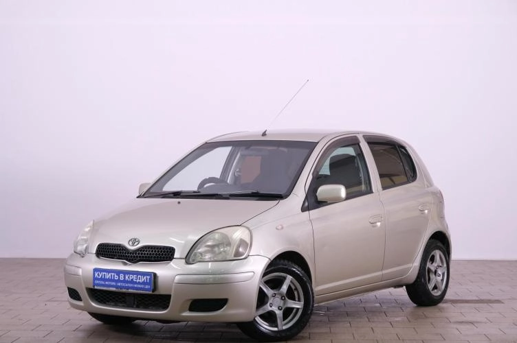 Toyota Vitz 3 из 6