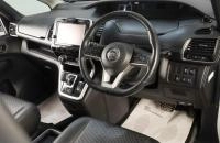 Nissan Serena 10 из 21
