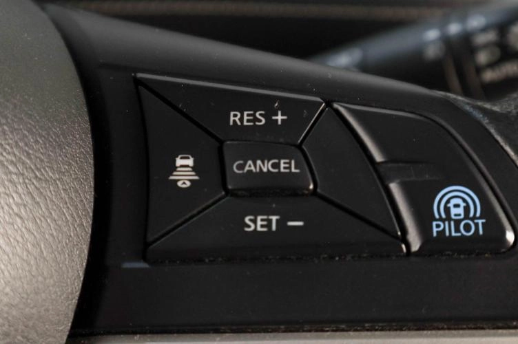 Nissan Serena 13 из 21