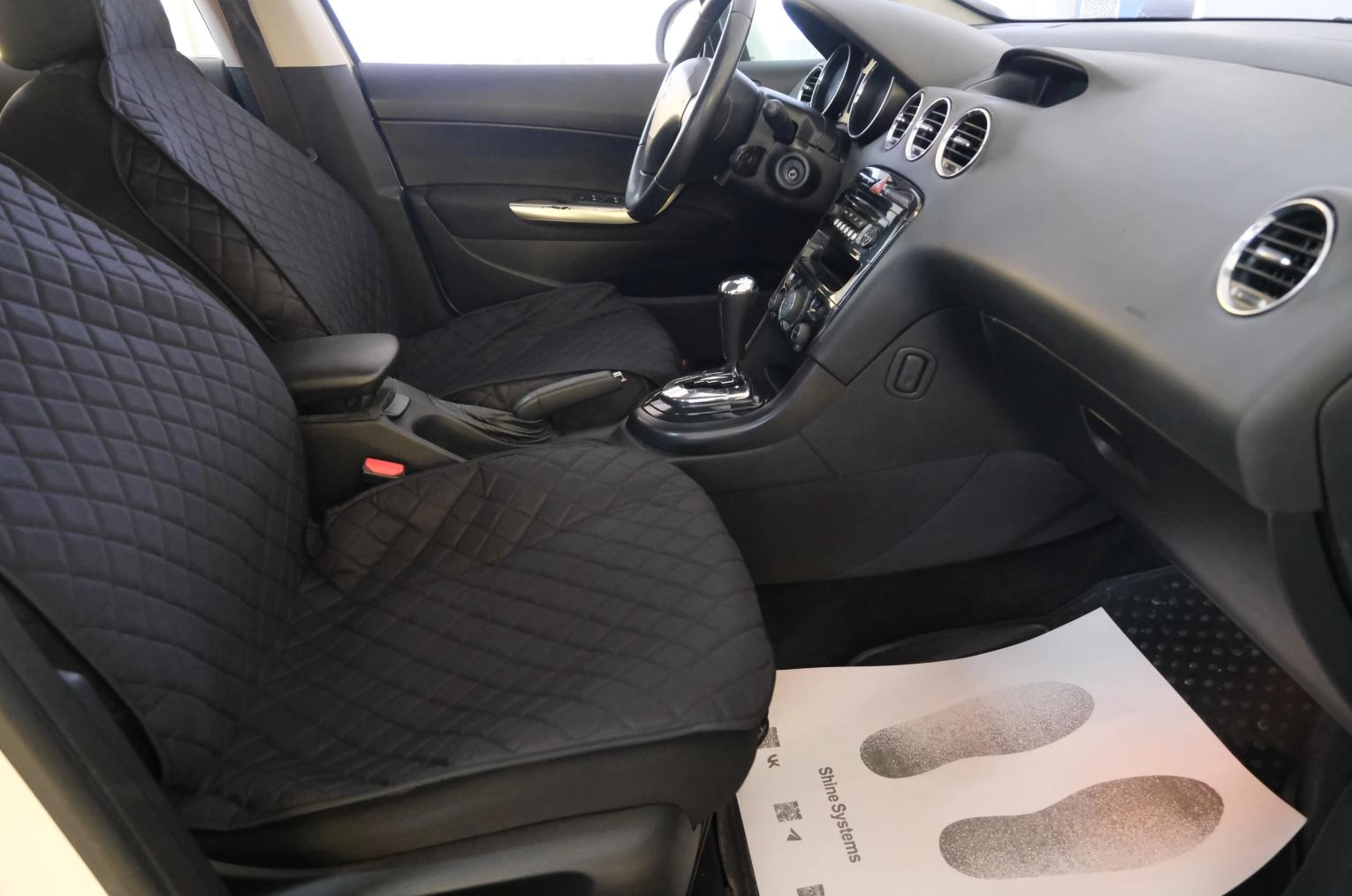 Peugeot 408 17 из 19