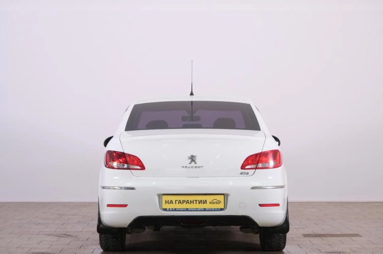Peugeot 408 5 из 6