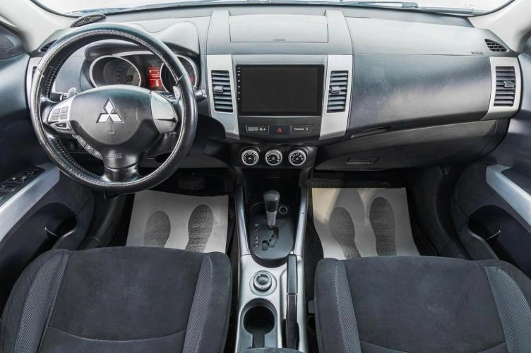 Mitsubishi Outlander 7 из 24