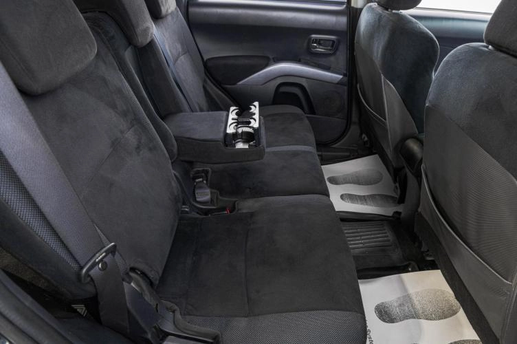 Mitsubishi Outlander 23 из 24