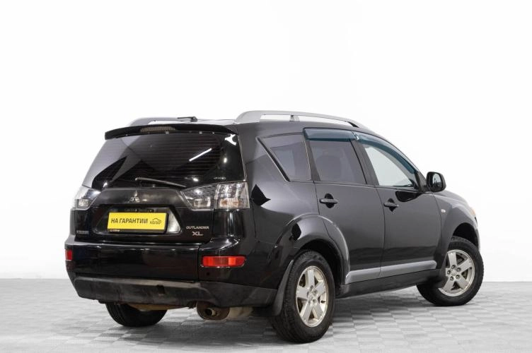 Mitsubishi Outlander 4 из 6