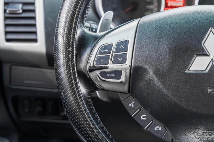 Mitsubishi Outlander 12 из 24