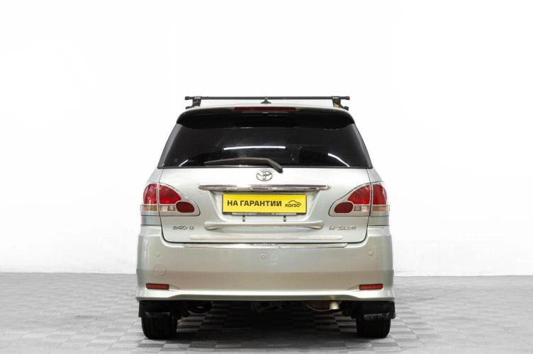 Toyota Ipsum 5 из 6