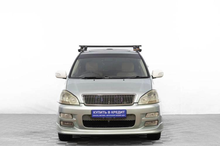 Toyota Ipsum 2 из 6