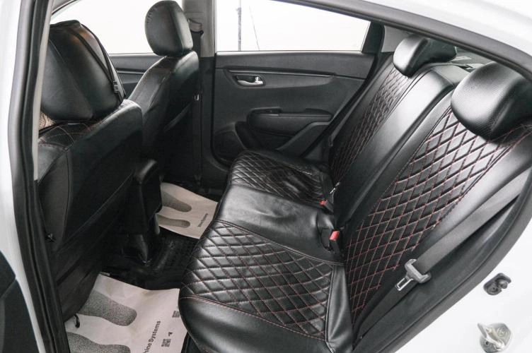 KIA Rio 21 из 22