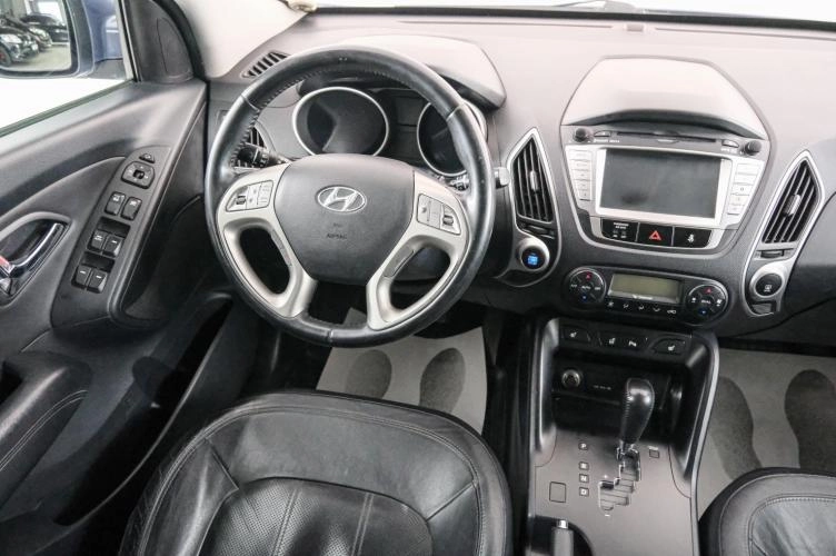 Hyundai ix35 9 из 24