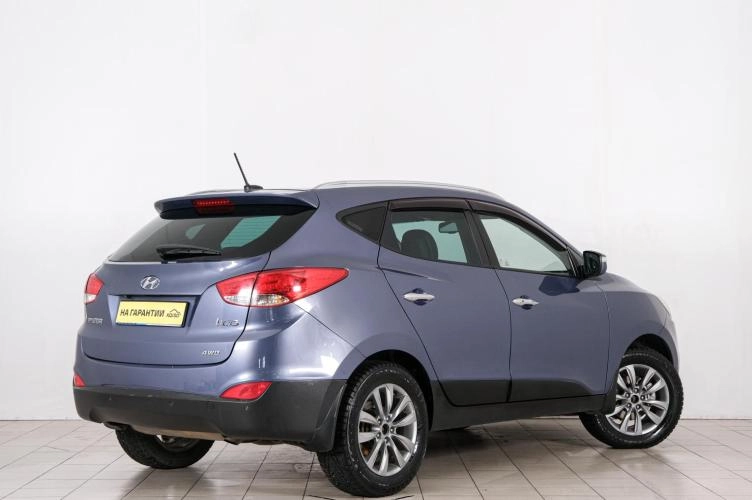 Hyundai ix35 6 из 24
