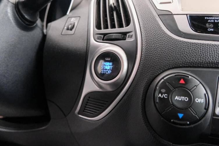 Hyundai ix35 18 из 24