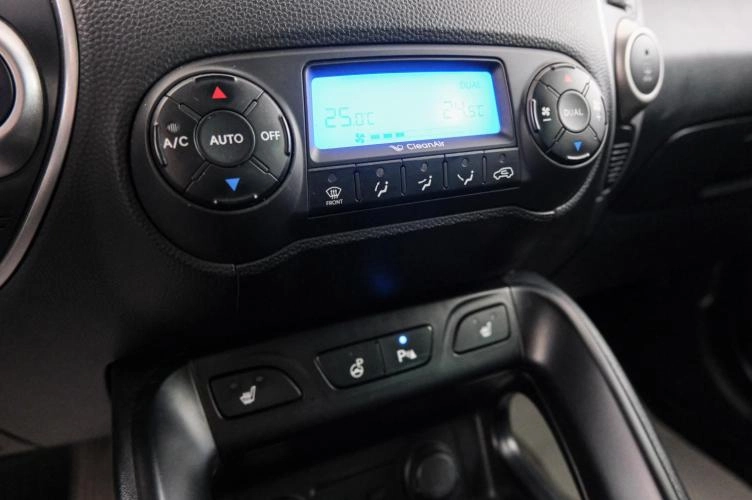 Hyundai ix35 17 из 24