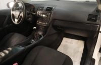 Toyota Avensis 9 из 14