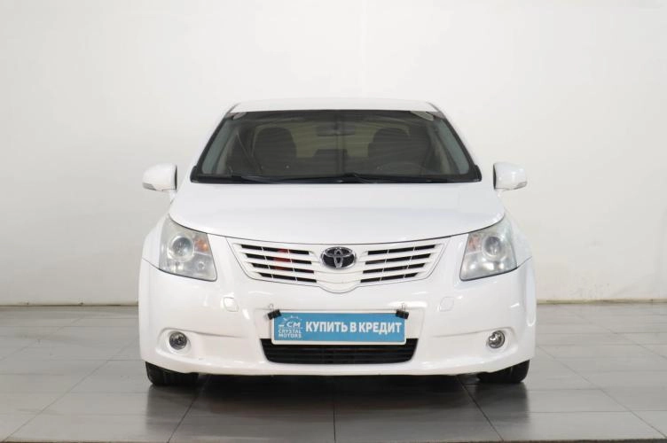 Toyota Avensis 2 из 6