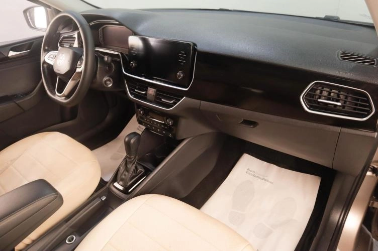 Volkswagen Polo 11 из 20