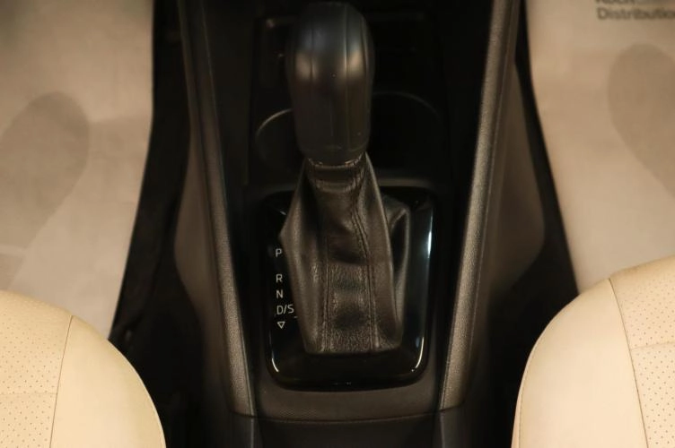 Volkswagen Polo 16 из 20