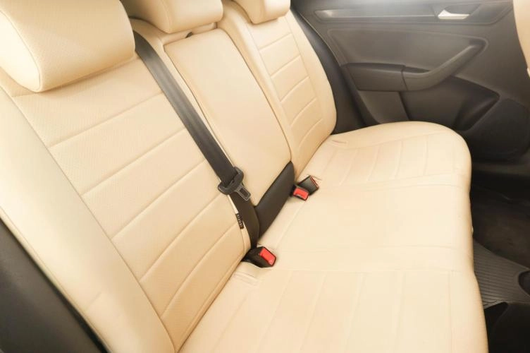 Volkswagen Polo 20 из 20