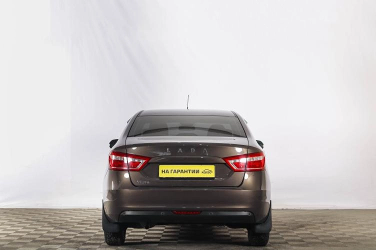 ВАЗ (LADA) Vesta 5 из 6