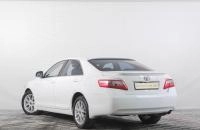Toyota Camry 4 из 22