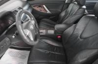 Toyota Camry 8 из 22