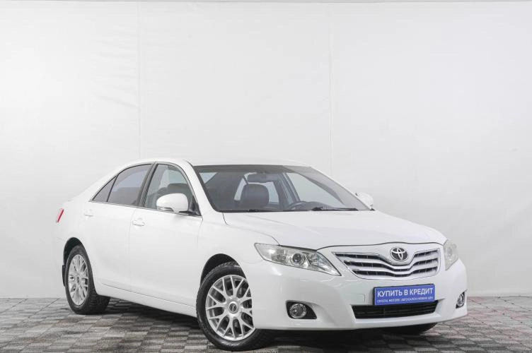 Toyota Camry 1 из 22