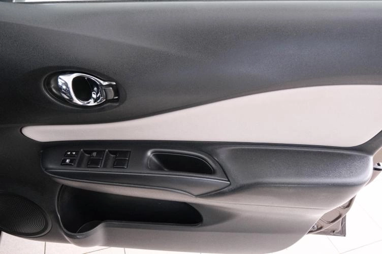 Nissan Note 20 из 23