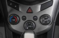 Chevrolet Aveo 18 из 21