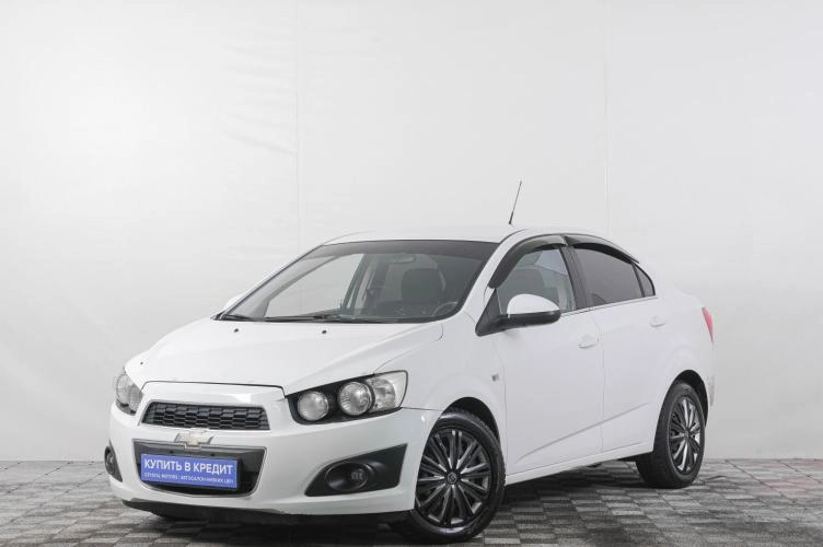 Chevrolet Aveo 3 из 6