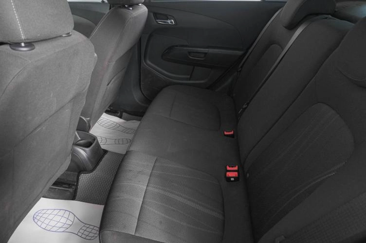 Chevrolet Aveo 9 из 21