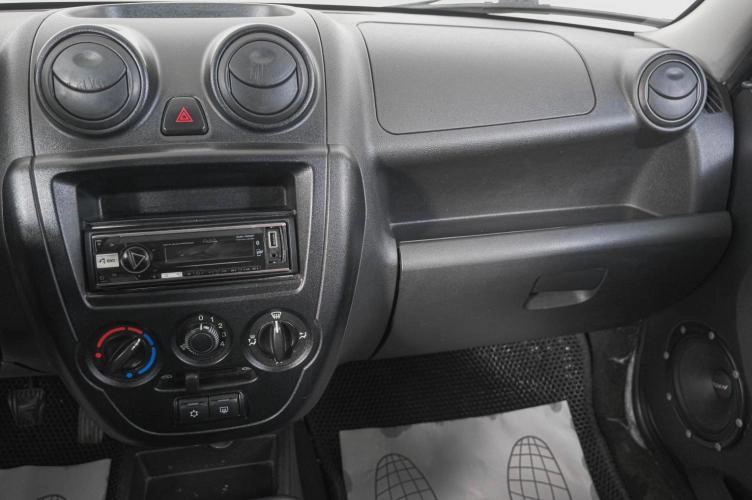 ВАЗ (LADA) Granta 13 из 19