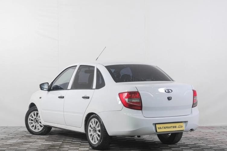 ВАЗ (LADA) Granta 4 из 6
