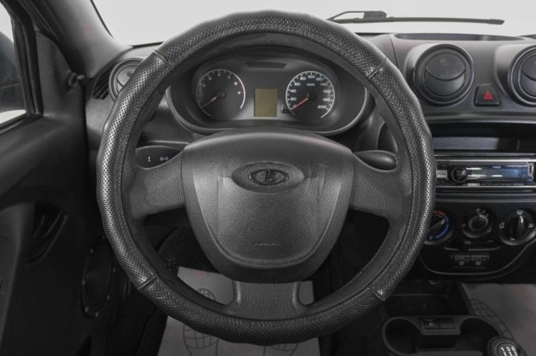 ВАЗ (LADA) Granta 14 из 19