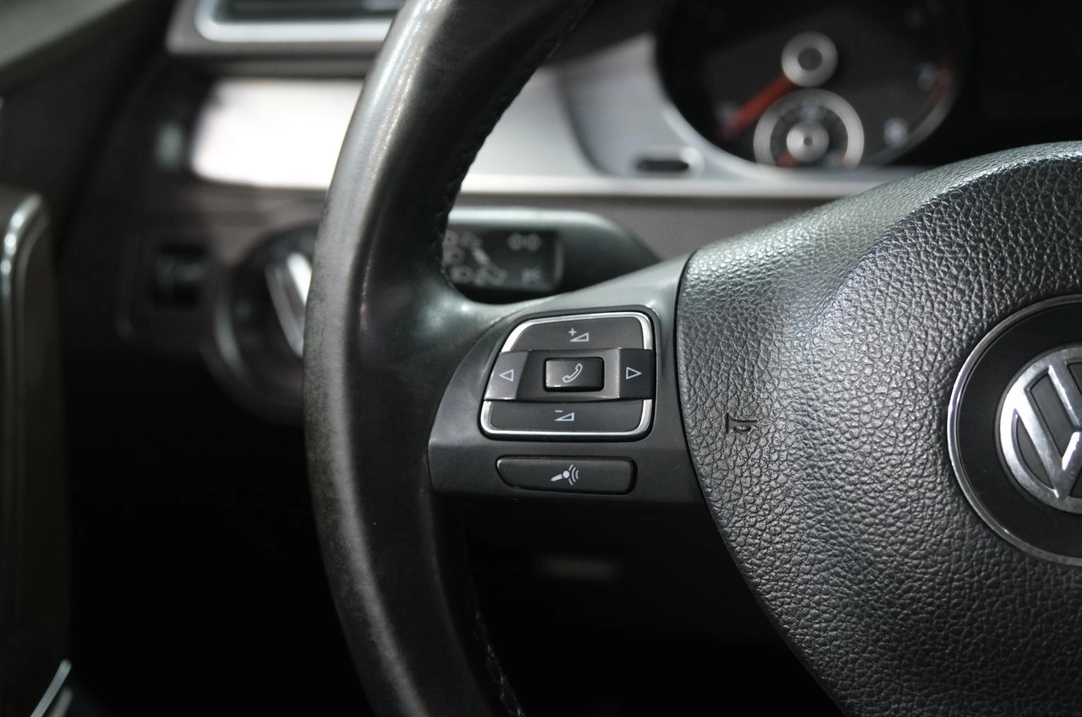 Volkswagen Passat 18 из 31