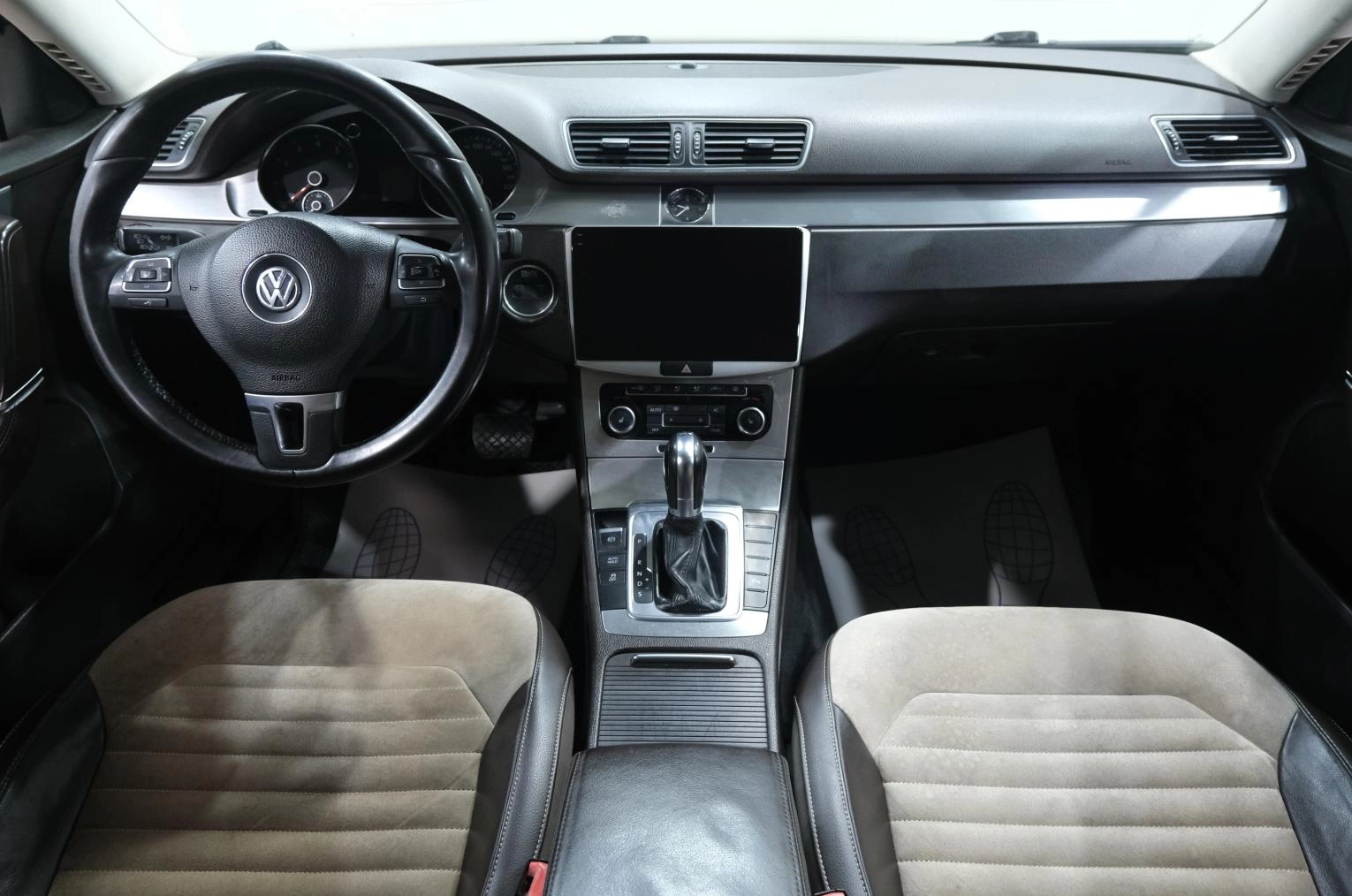 Volkswagen Passat 17 из 31