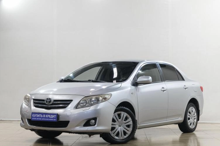 Toyota Corolla 3 из 6