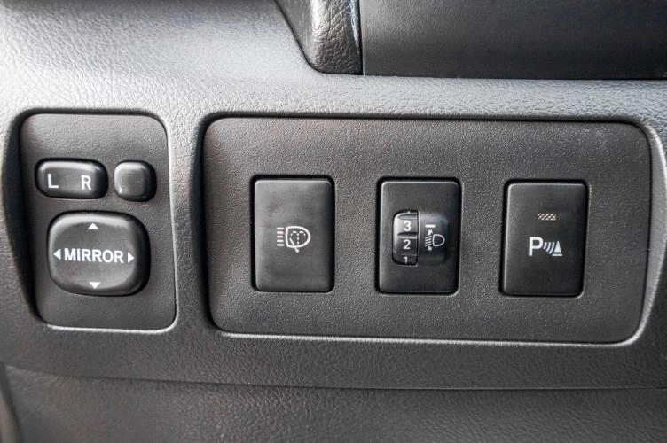 Toyota Camry 11 из 24