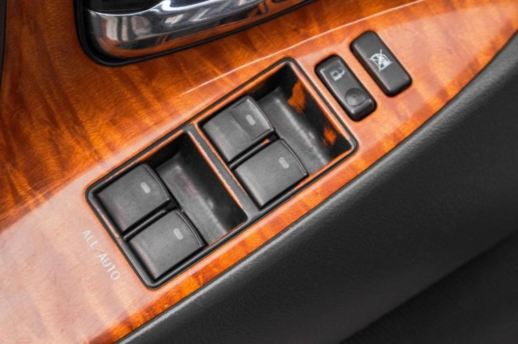 Toyota Camry 10 из 24