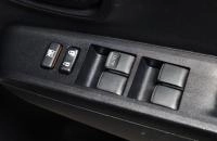 Toyota Vitz 7 из 16